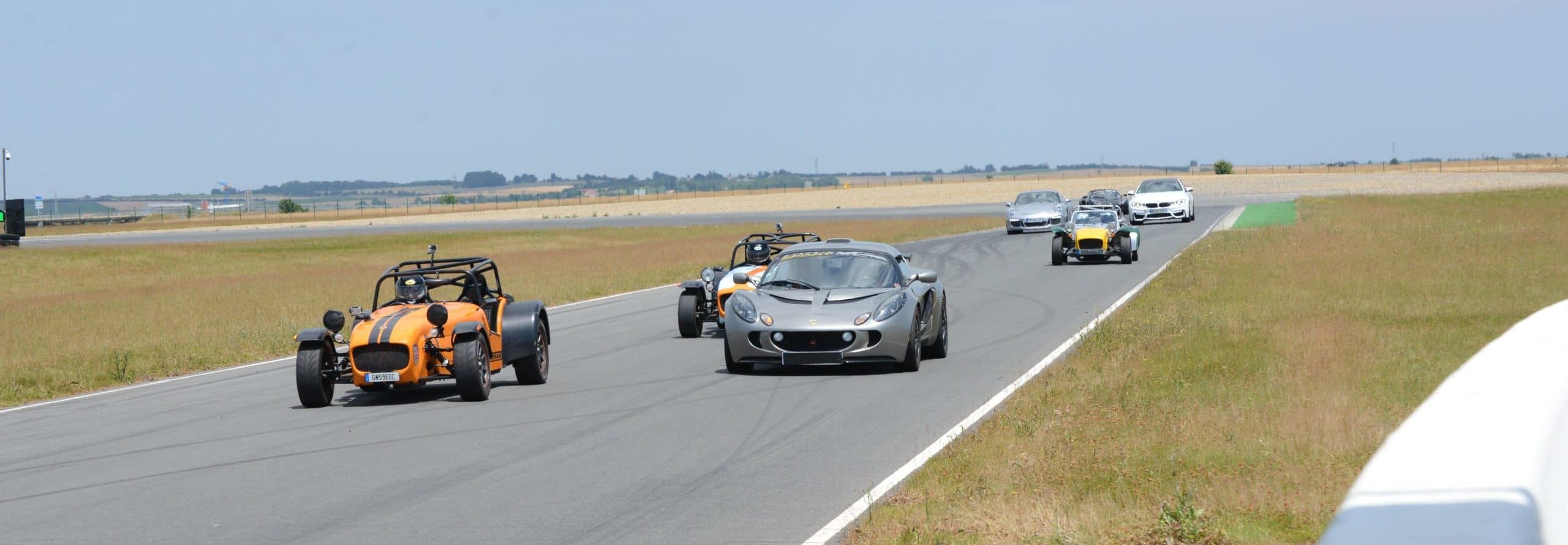Racing West, Association organisatrice de sorties en circuit